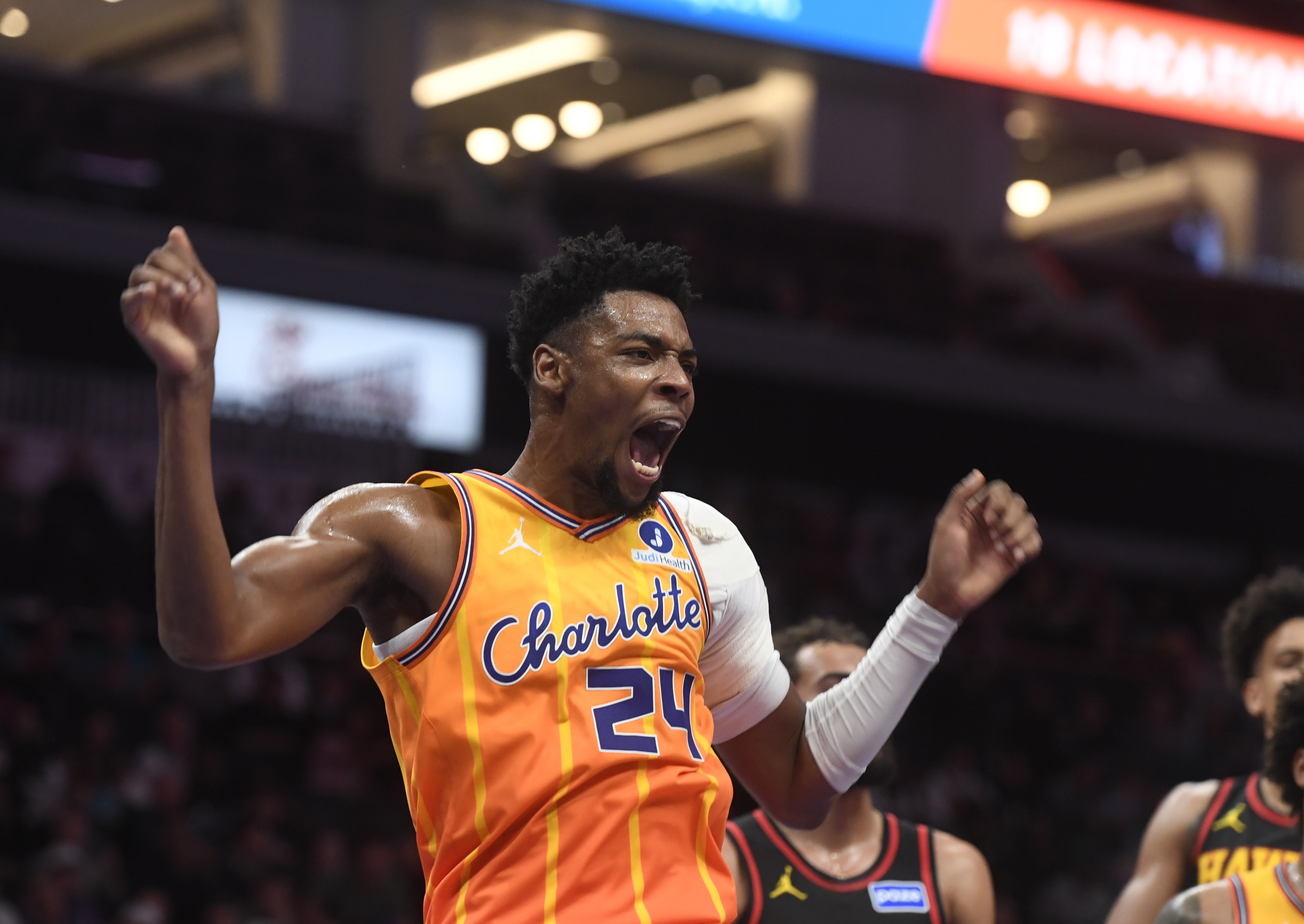 黄蜂主帅:布兰登·米勒正在状态中 这几场也尽可能让他多打会