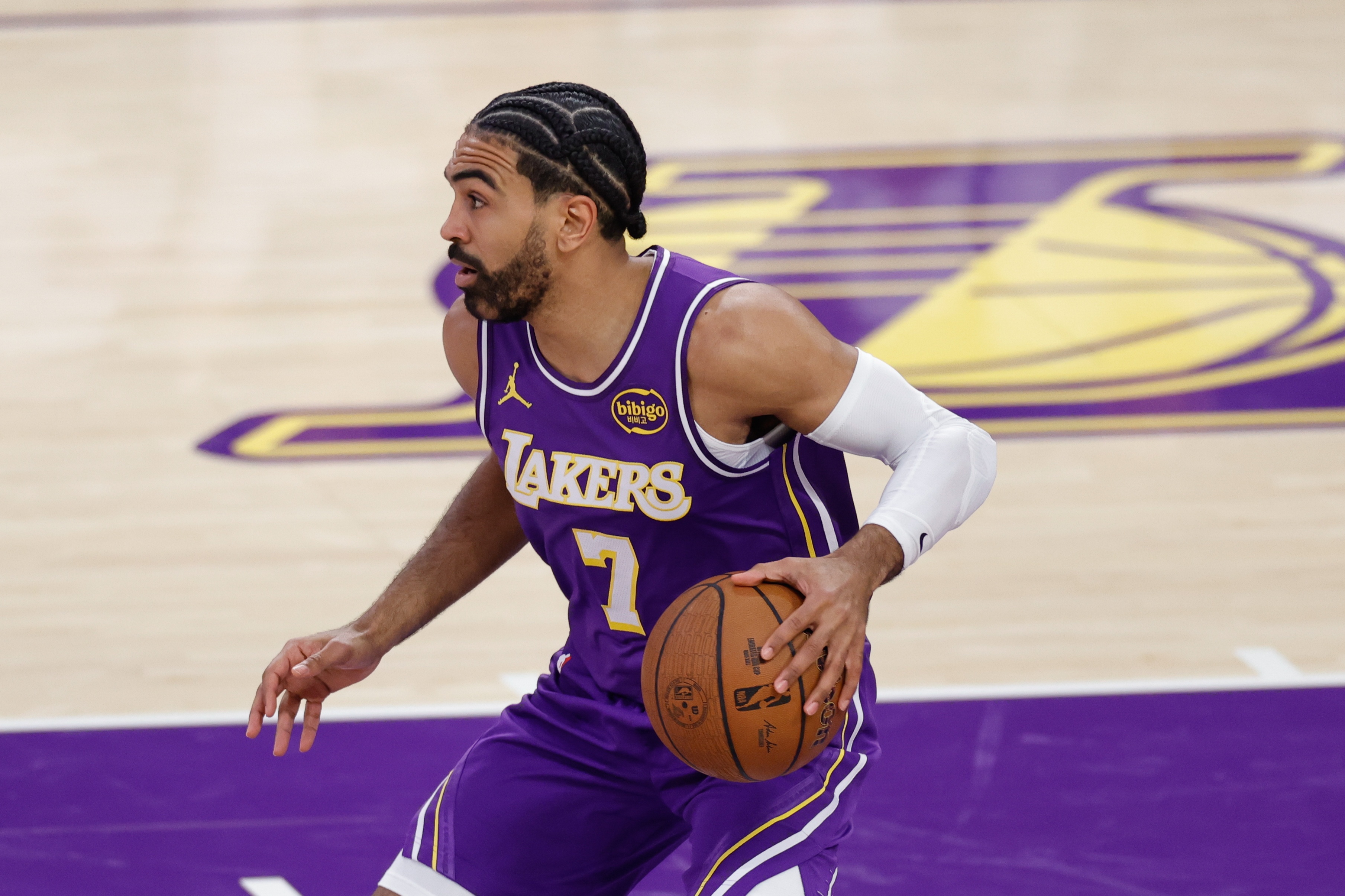 此前连续缺阵9场!雷迪克:文森特复出首战有18分钟出场时间限制